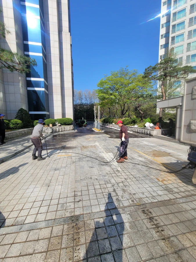 경기 양주 옥정신도시 인근 MMA포장 시공 완료 바닥면